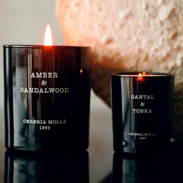 Au Bijou Parfumé nous vous avons fait une sélection de bougies et de diffuseur pour la maison.